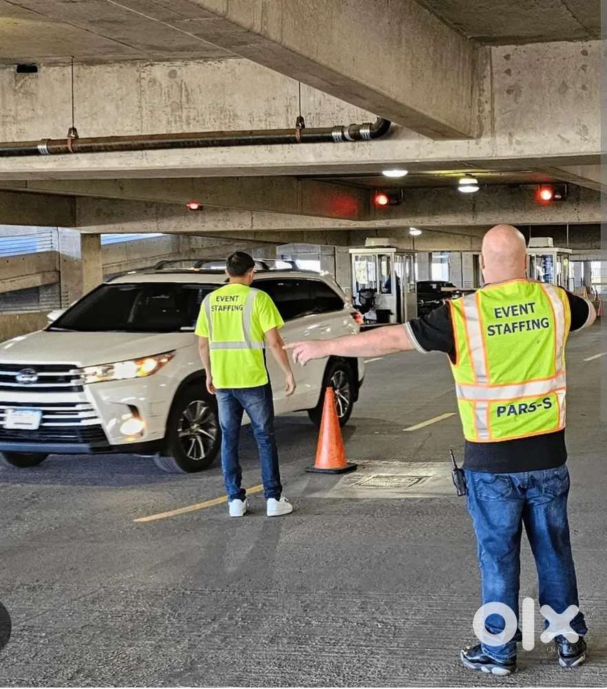 Required Part Time Ground Staffs @ Lulumall (M/F)