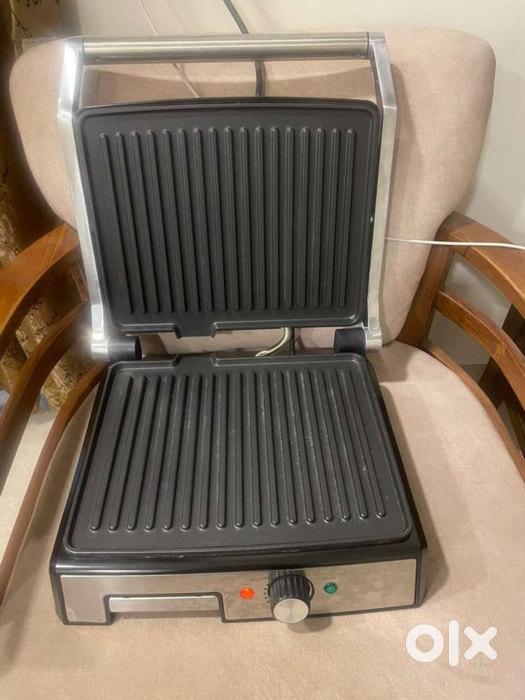 Russell Hobbs 2000 W Grill