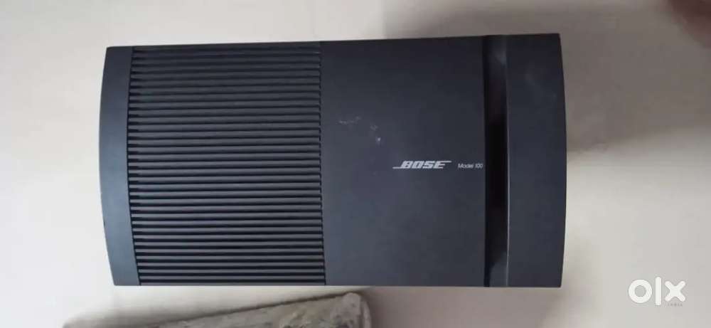 Bose.speaker,2.very good condition