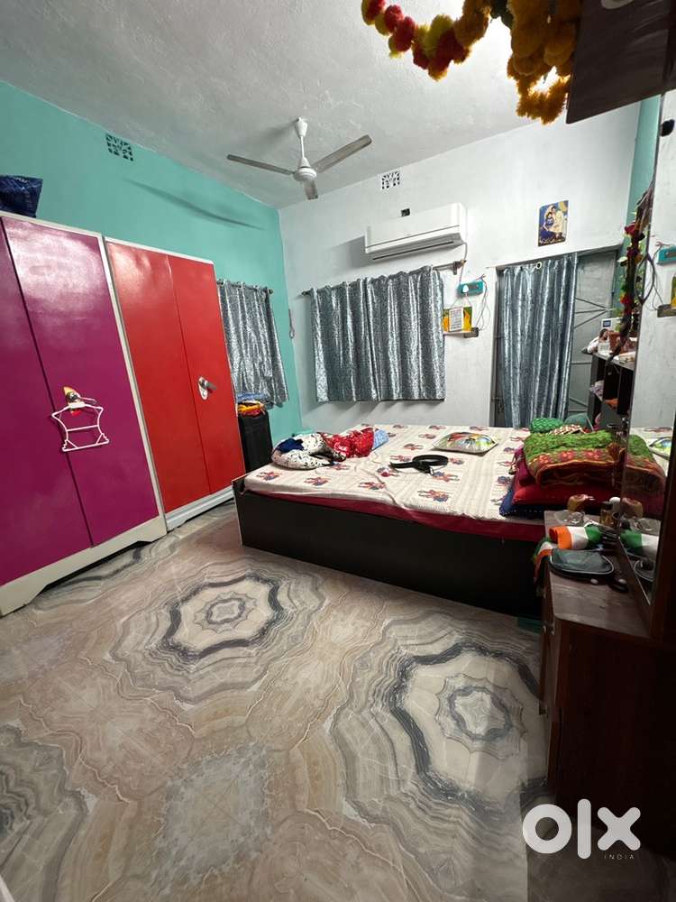 Shifting state charges