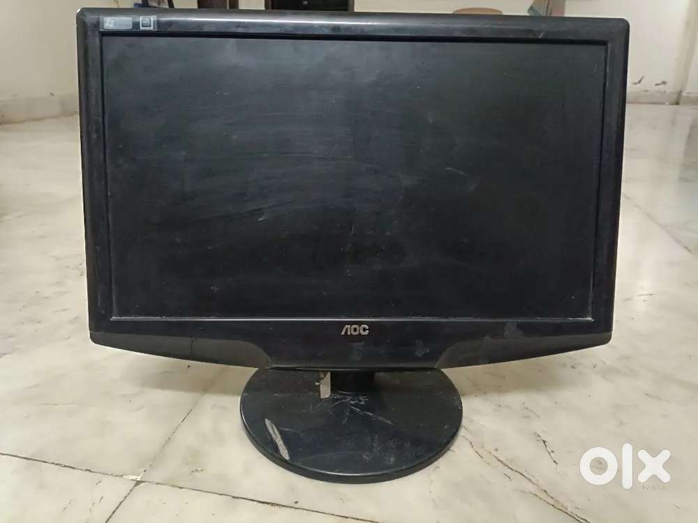 19 inch LCD monitor