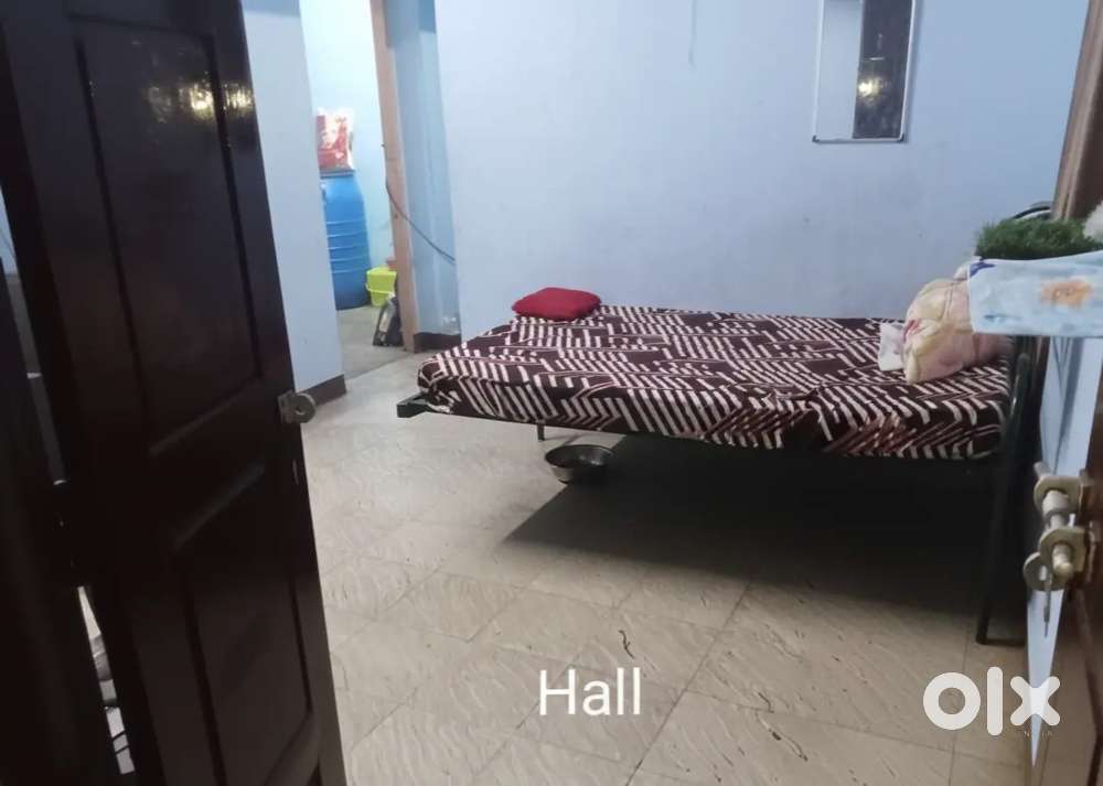 House for Rent – Prime Location on Variety Hall Road, Coimbatore