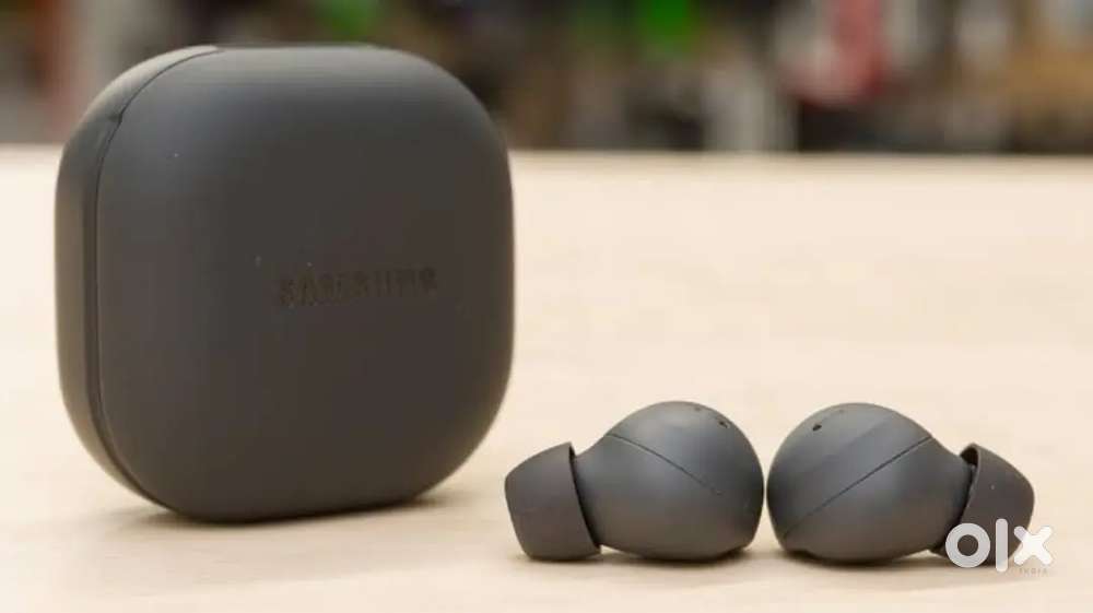 Samsung Buds 2 Pro like new
