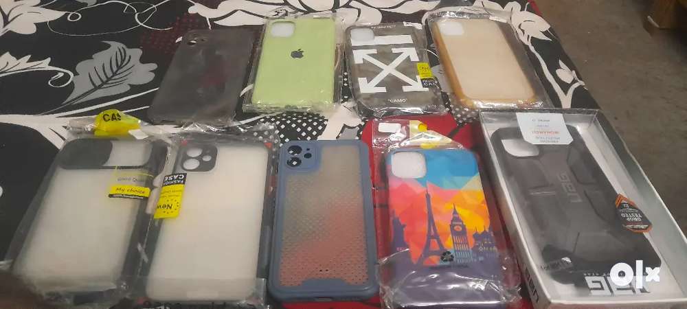 URGENT SALE IPHONE 11 ALL COVERS