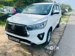 Toyota Innova Crysta 2017