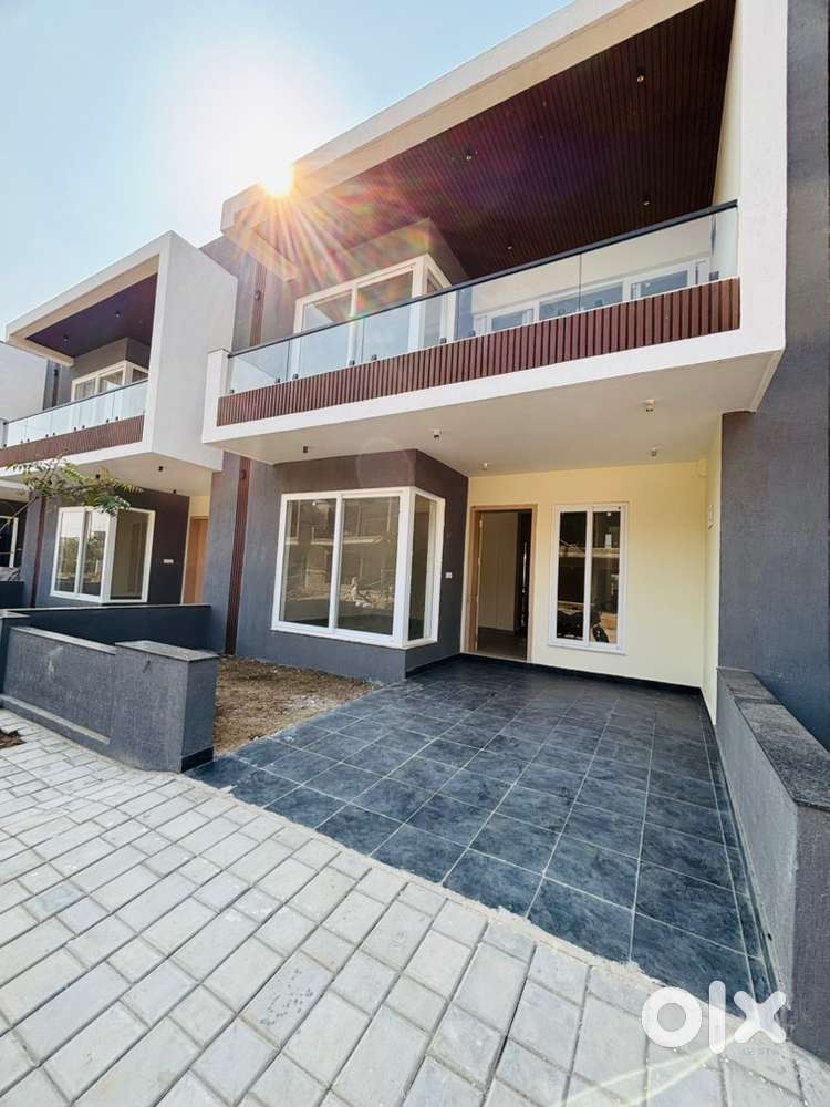 Duplex ready to move for sale