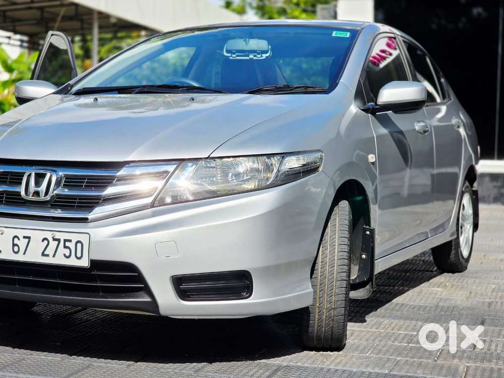 Honda City E MT I-VTEC, 2013, Petrol