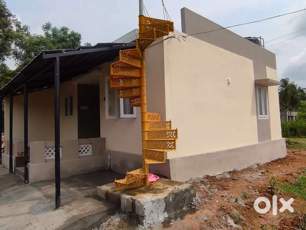 5 cent land  + 600 sqft newly build house for sale
