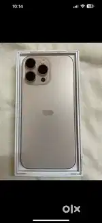 Iphone 16 pro max 5 days old