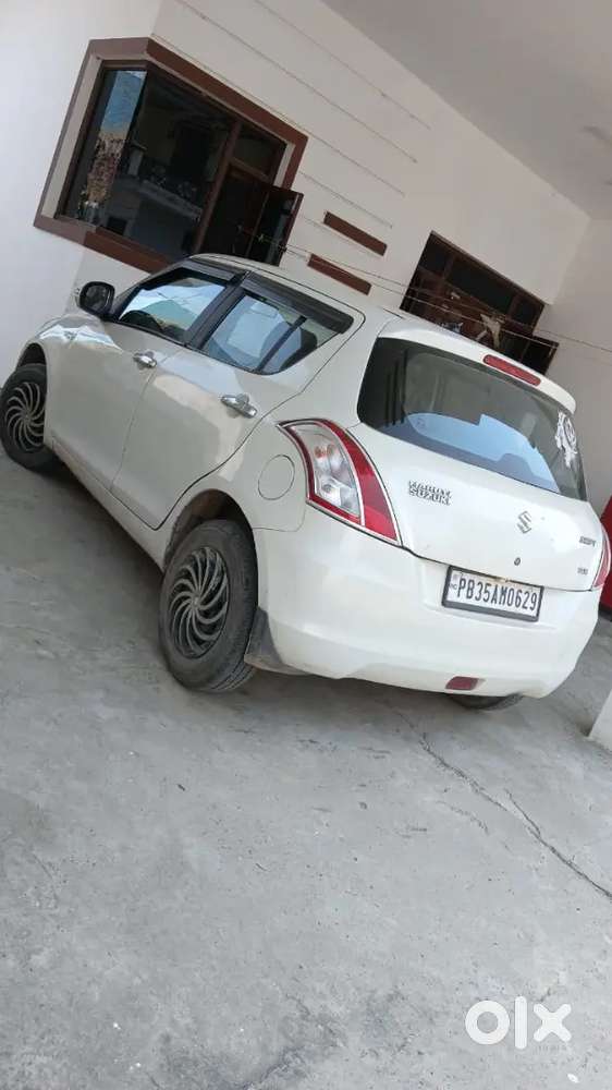 Maruti Suzuki Swift 2014 Diesel 95000 Km Driven