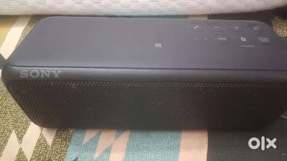 Sony Bluetooth speaker original very good new condition