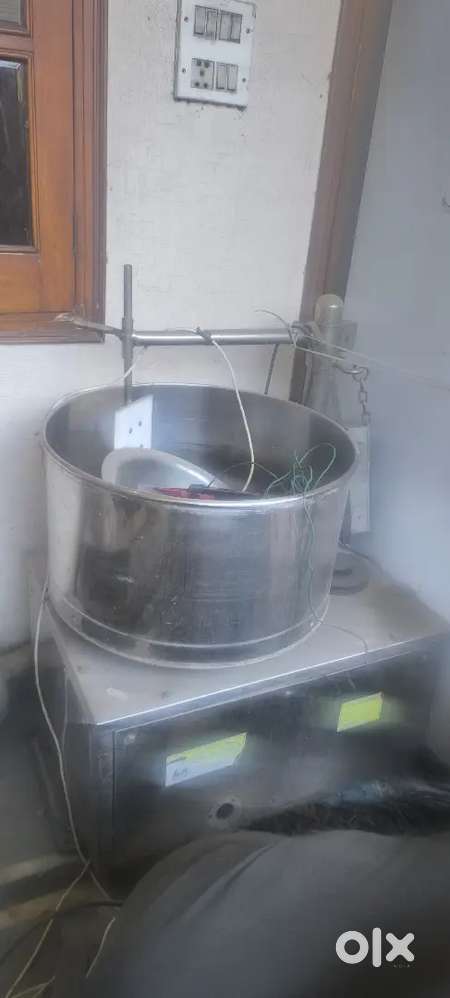 I have fridge tables wash basin