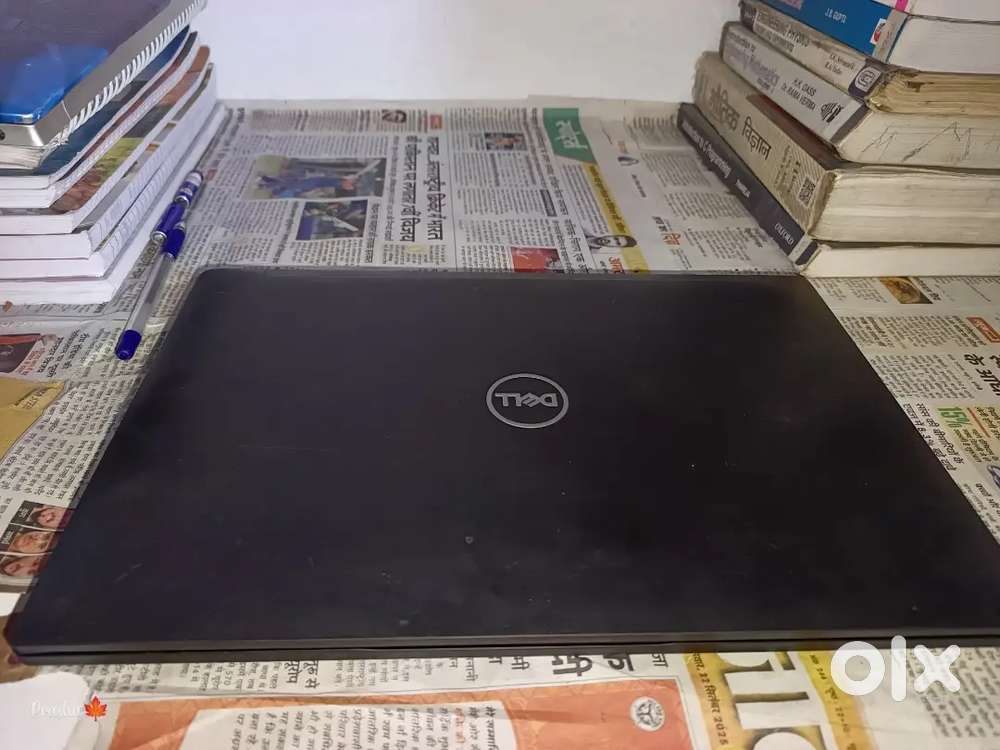Dell laptop scratch less with original charger 1 year old