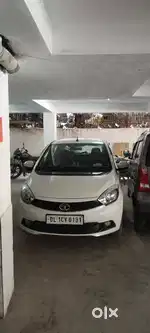 Good condition car mujhe new kar leni hai isliye