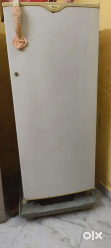 Whirlpool refrigerator