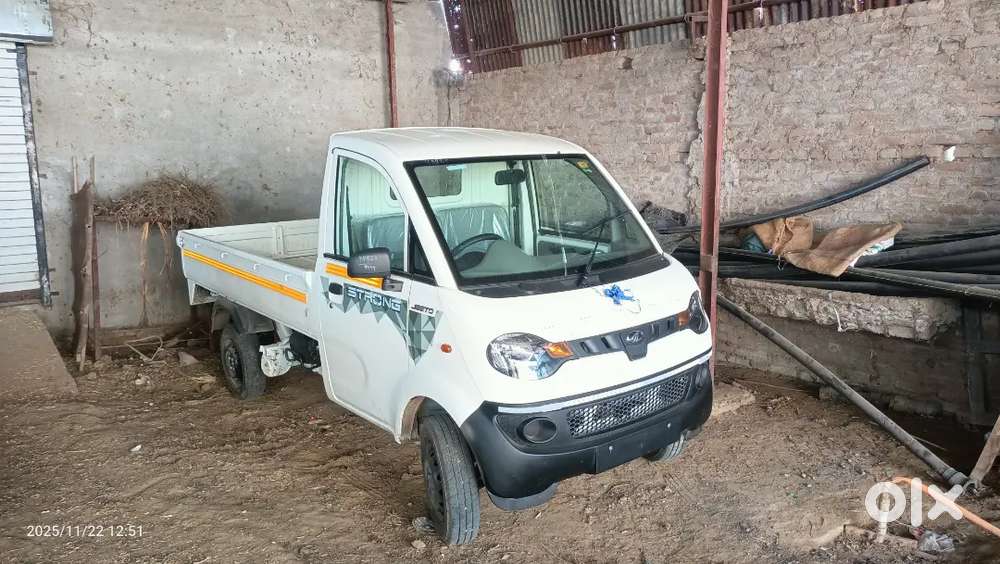 Mahindra jeeto strong