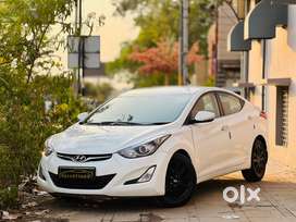 Hyundai New Elantra [2012-2015] 1.6 CRDi SX (O) MT, 2015, Diesel
