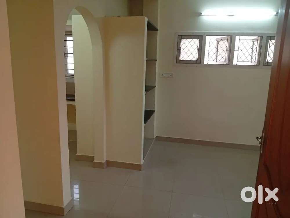 1 BHK for rent on second floor