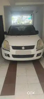 Maruti Suzuki Swift 2009 CNG & Hybrids 180000 Km Driven