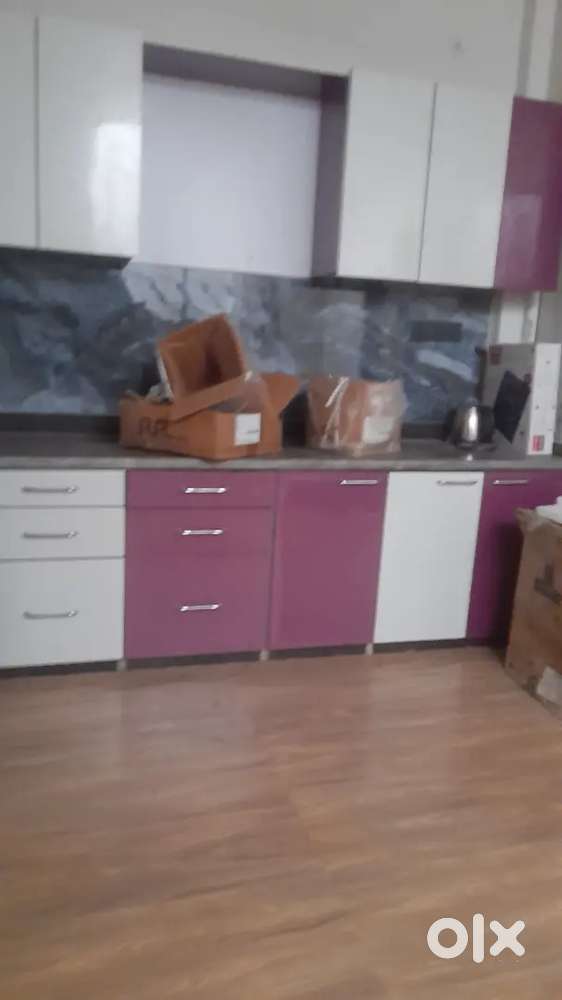 3bhk in sikraul shivpur with walldrove and modular kitchen