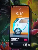 8 5G (8gb +128gb) in very good condition