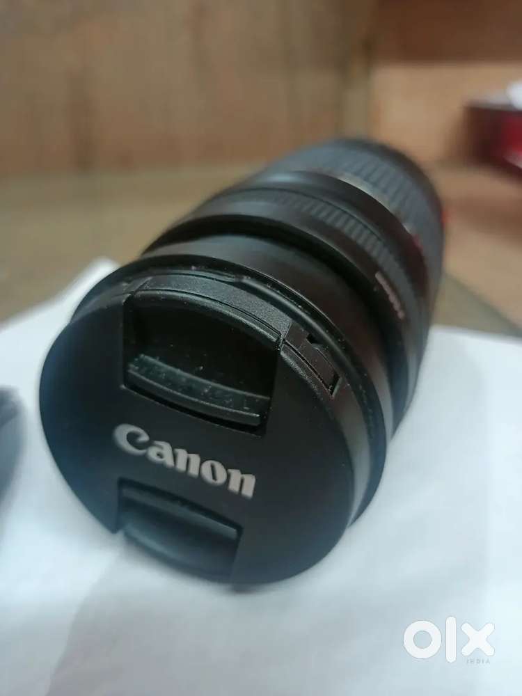 Canon zoom lens