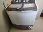 Semi automatic washing machine is for sell