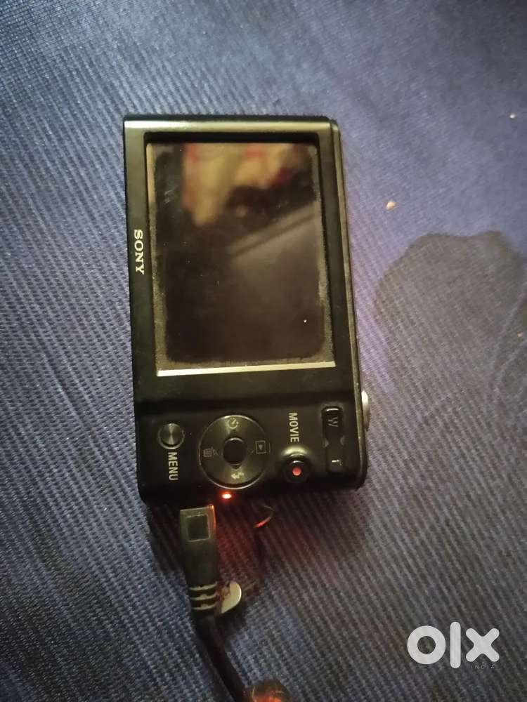 SONY CYBER SHOT CAMERA