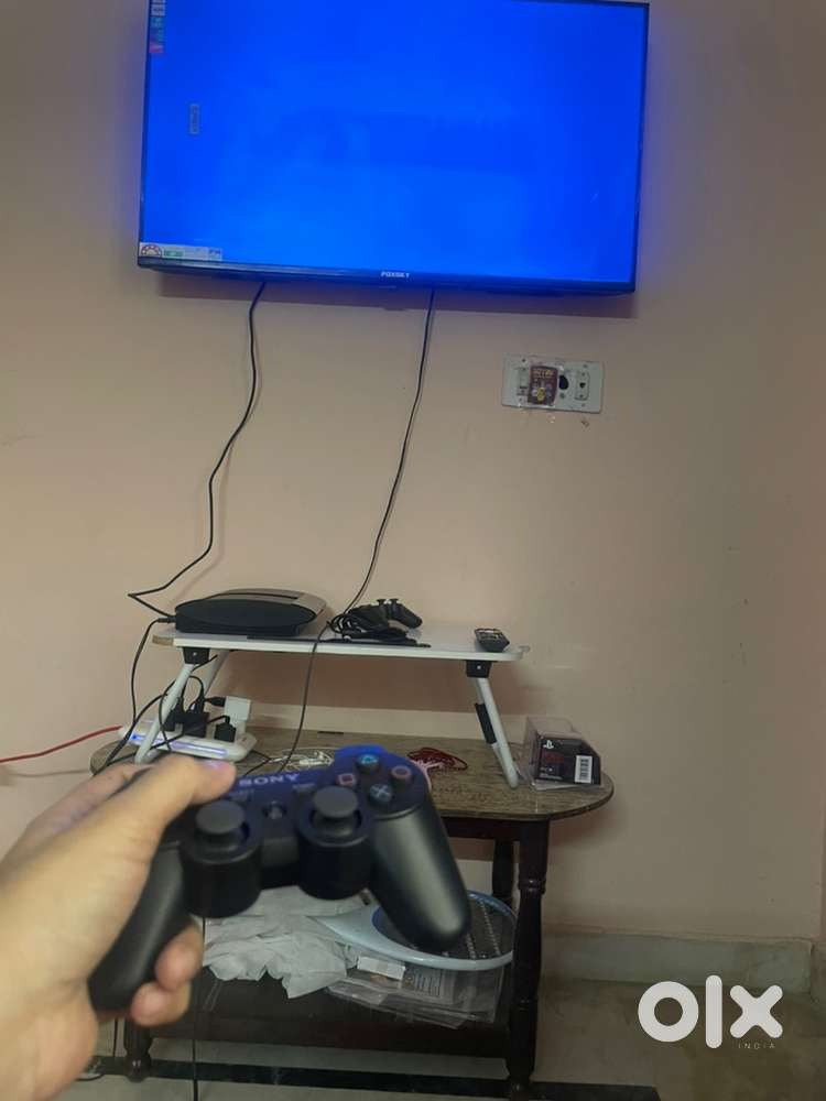 Selling play station 3 super slim (playstation)