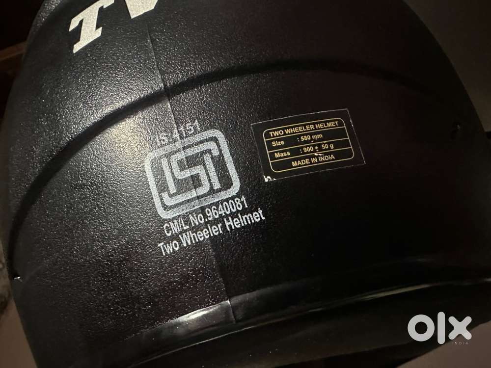 Tvs showroom original helmet