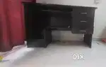 Computer table