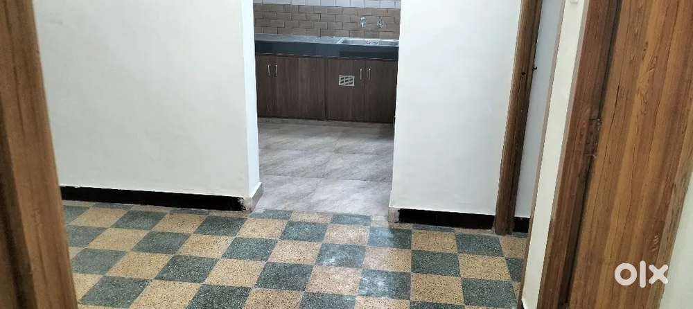 7 BHK rented Adambakkam
