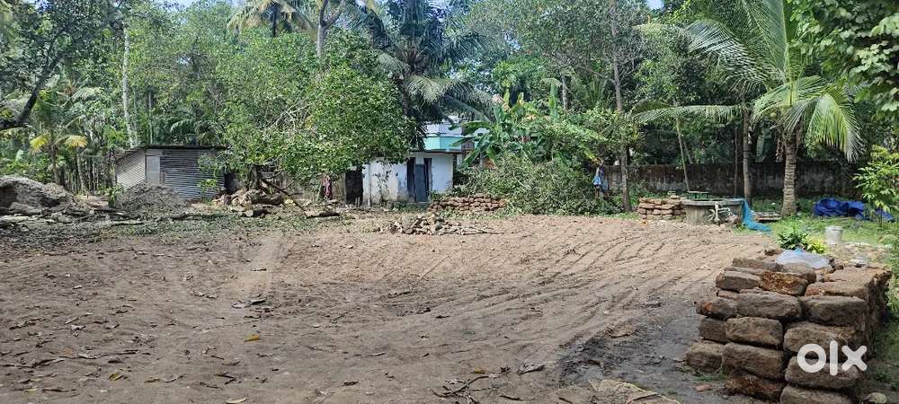 20 cent plot (price negotiable)