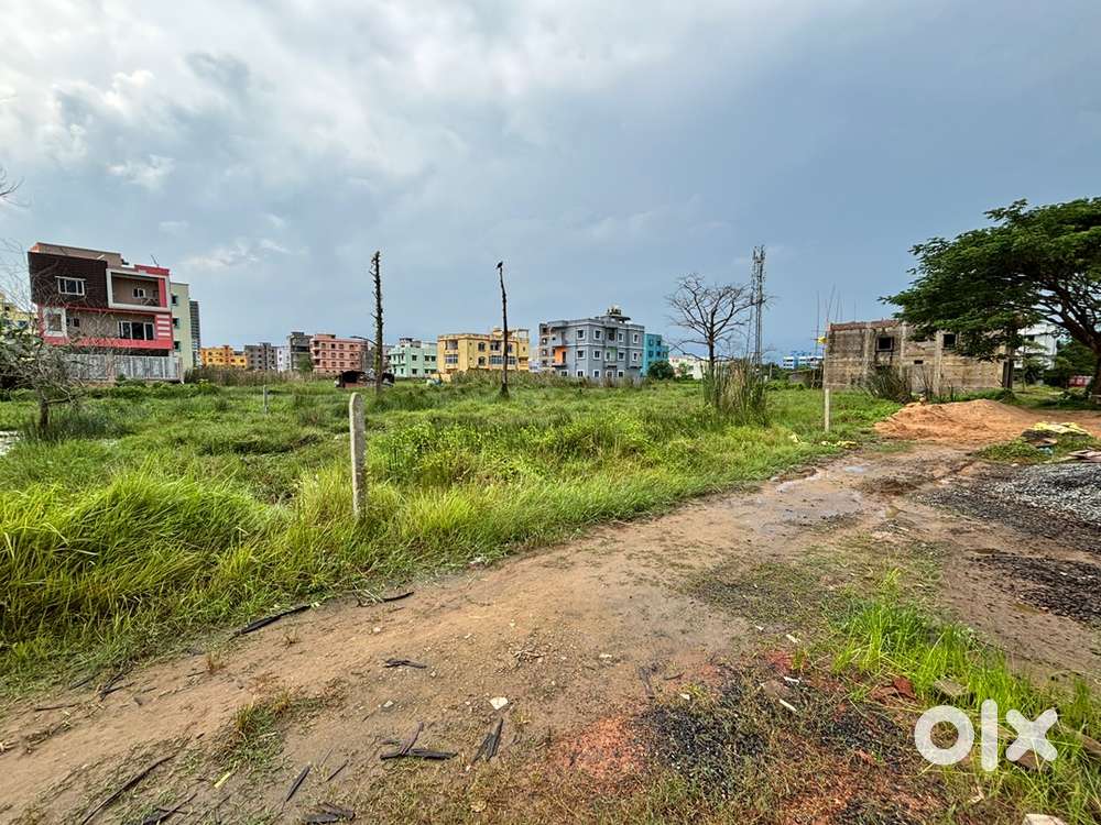 Plot for sale inside metro satellite city