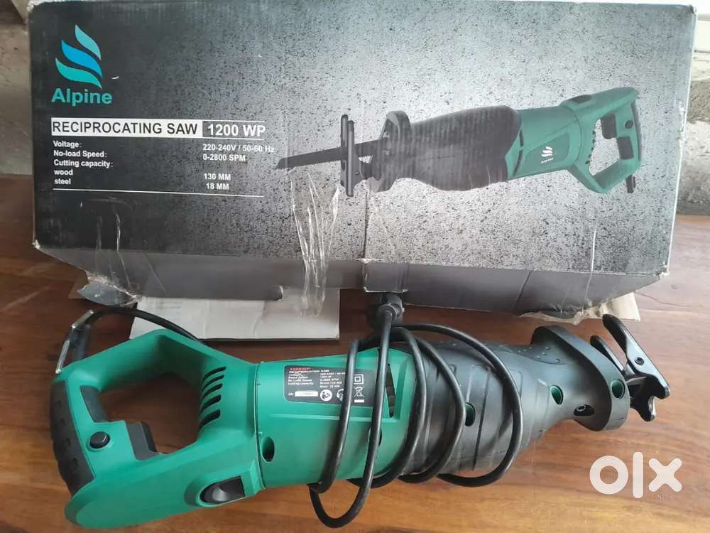 Brand new Electric saw for home or commercial use