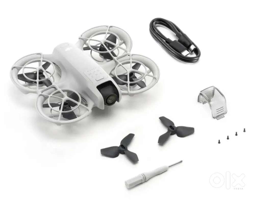 Dji Neo with extra battery and charging hub