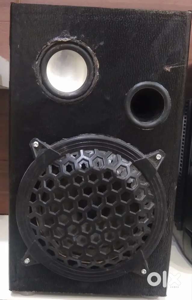 Speaker Box