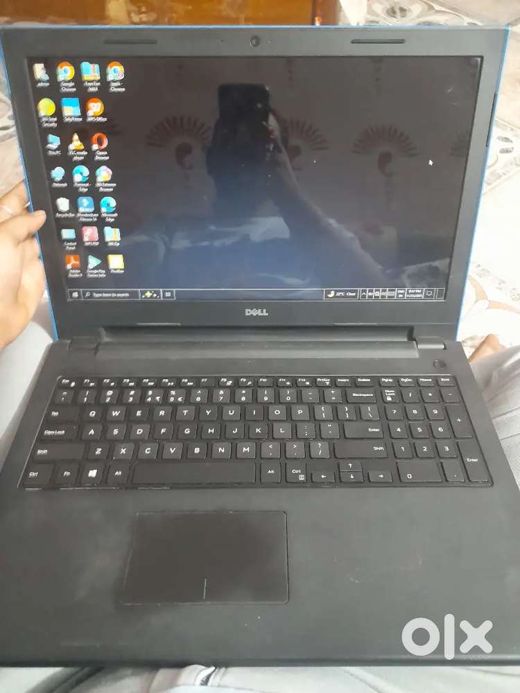 Laptop dell
