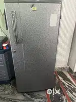 Refrigerator 165 Lt