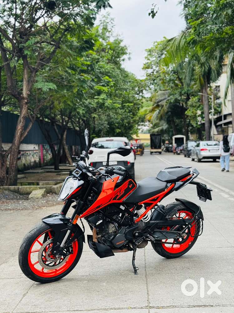 KTM DUKE 200