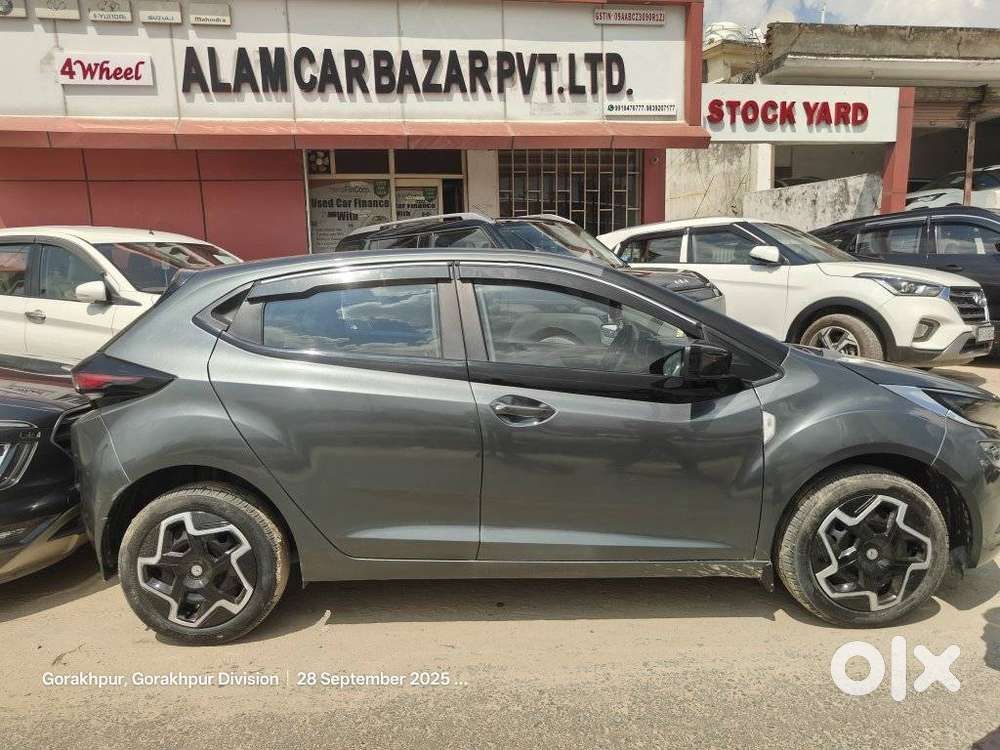 Tata Altroz 1.2 XT, 2022, Petrol