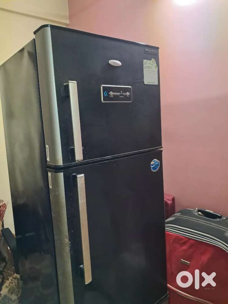Whirlpool 313 liter proton fridge Rs3ooo want to sell