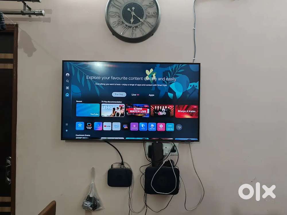 Samsung 108 cm (43 inches) 4K Ultra HD Smart LED TV UA43CU8000KLXL