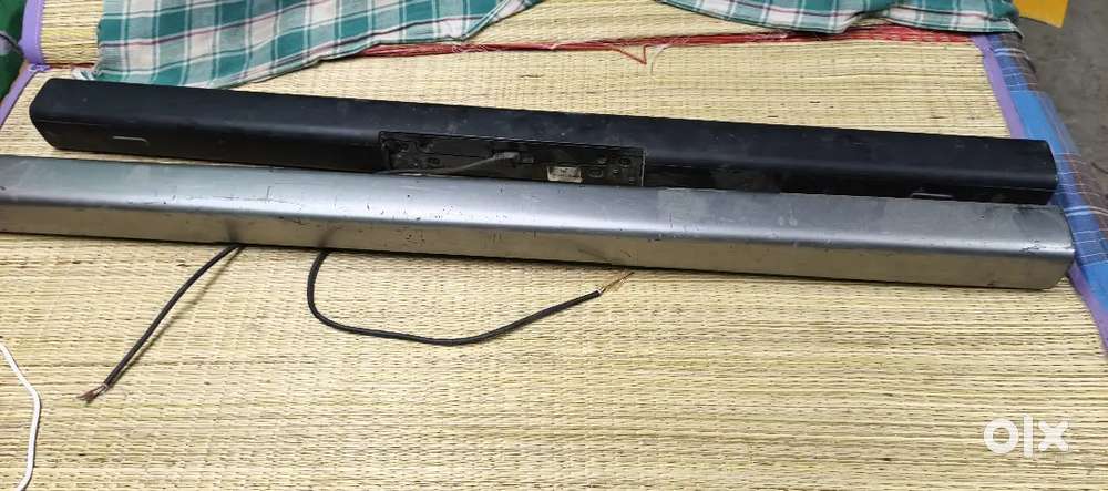 SONY SOUNDBAR ONLY SPEAKER  ads only two days