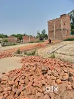50 gz wah 100 gz plot basti ke andar