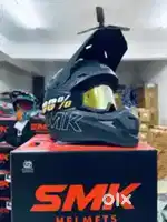 SMK Allterra Fulmine Motorcycle Off Road MX Helmet Matt Black L Size.