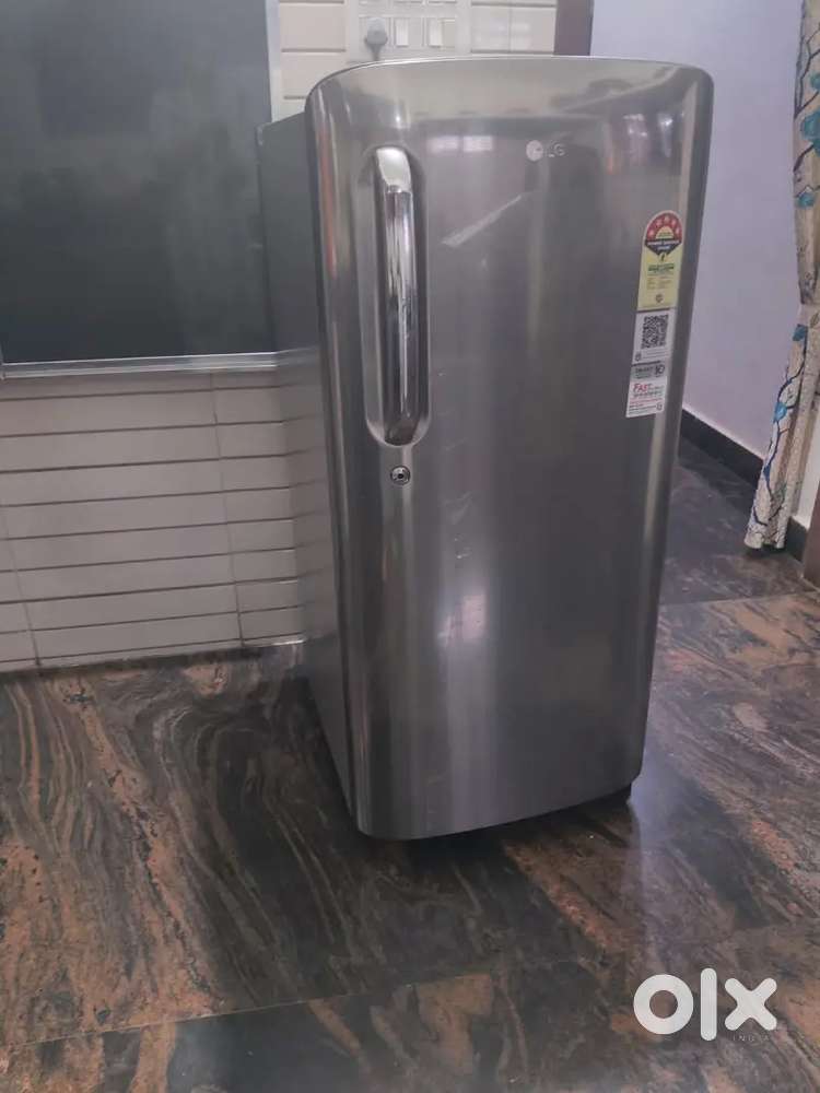 LG 5-Star Single Door Refrigerator – Almost New! (2024 Model)