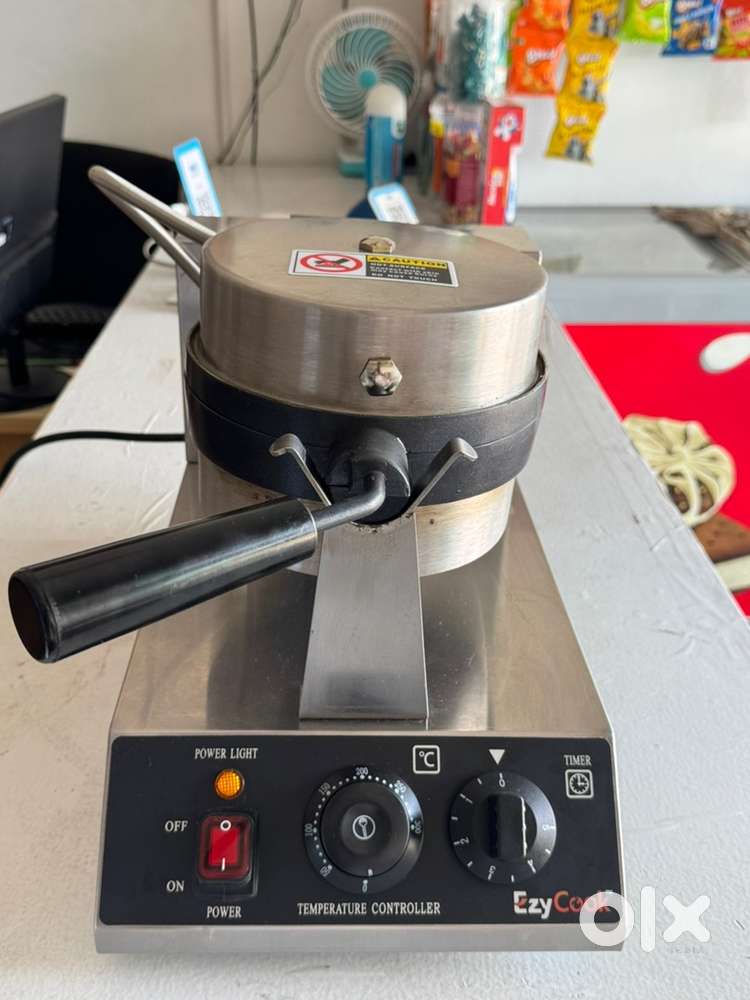Waffle machine and choclate stove