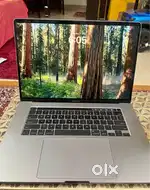 *MacBook Pro A1990* Touch Bar*
Core i7 Processor 
16 GB Ram 
512 GB*