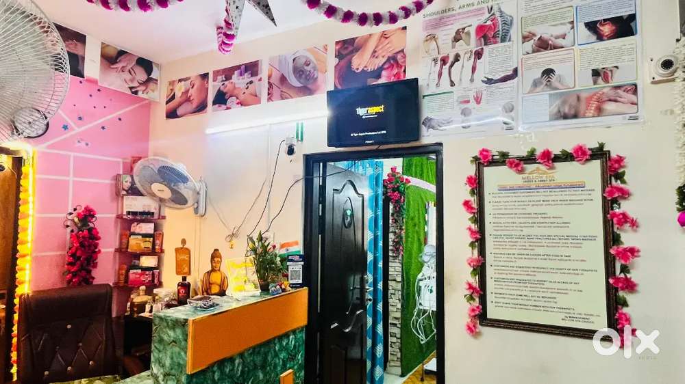 Unisex Saloon and Family spa sales